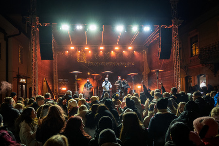 Prednovoletni koncert Mambo Kings (33)